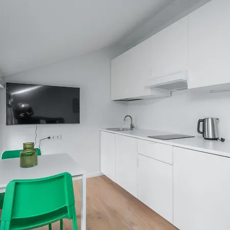 Newly Furnished Luma By Reside Baltic *