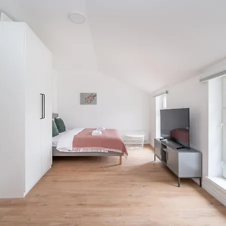 Newly Furnished Luma By Reside Baltic Vilnius
