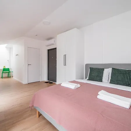 Newly Furnished Luma By Reside Baltic