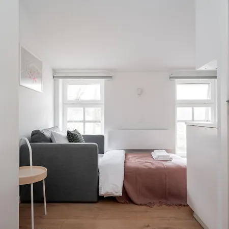 Newly Furnished Luma By Reside Baltic *